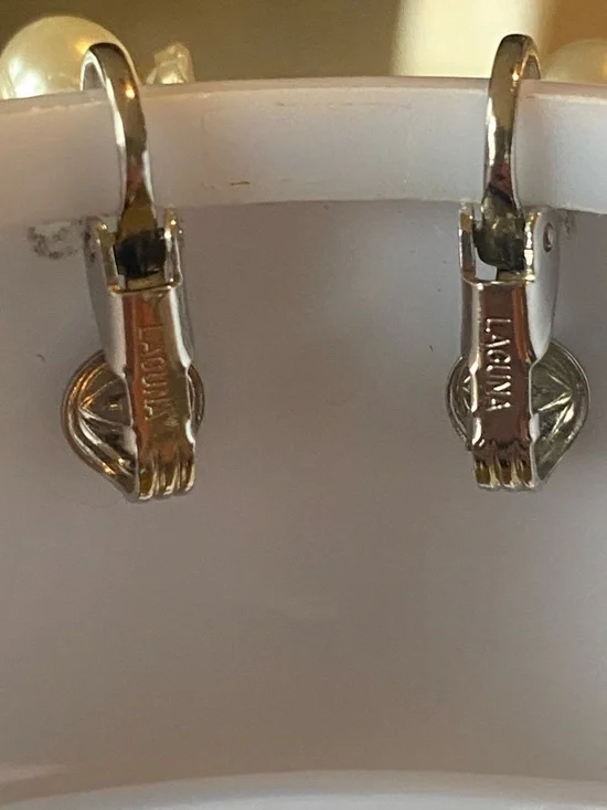 Laguna B Iridescent aurora borealis Crystal & Pearl Cluster Drop clip Earrings - Picture 5 of 6